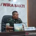 100 personel TNI AD bantu bangun huntara korban erupsi Lewotobi laki laki