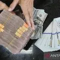 Nilai Rupiah pada Jumat pagi menguat jadi Rp16.307 per dolar AS