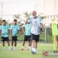 Eduardo Perez berharap Persebaya jalani satu uji coba lagi