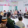 Bupati Dompu ingatkan kades tidak intervensi Koperasi Merah Putih