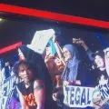 Slank mengajak penonton perempuan naik panggung konser Jakarta Fair