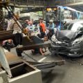 Kecelakaan beruntun di Jaktim diduga berawal dari mobil dinas