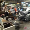 Pengemudi penyebab tabrakan beruntun di Jaktim diduga mengantuk