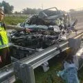 Polisi evakuasi 3 korban tewas di Tol Batang-Semarang