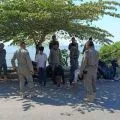 Bolos di pantai, Sembilan pelajar SMP-SMK diciduk Satpol PP Lombok Timur