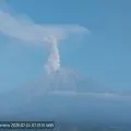 Gunung Semeru erupsi dengan letusan setinggi 1 km