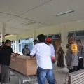 Evakuasi jenazah korban penembakan KKB