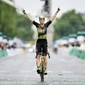 Pembalap Van Aert menangi etape terakhir Tour de France
