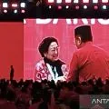 Hasto Kristiyanto tiba di lokasi Kongres Ke-6 PDIP di Bali, Megawati menitikkan air mata