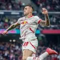 Manchester United masih menunggu keputusan Benjamin Sesko untuk pindah ke Old Trafford