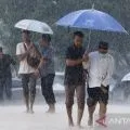 Kota-kota besar di Indonesia diprakirakan diguyur hujan ringan