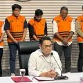 KPK menyegel dan geledah ruangan di Kantor Kemenkes