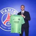 PSG datangkan kiper muda berbakat Lucas Chevalier dari Lille