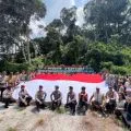 Polres Bintan kibarkan Merah Putih di Pulau Sentut