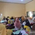 110 siswa SMP dan SMA di Purworejo dibawa ke puskesmas diduga keracunan MBG