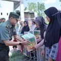 Kasdam XIV/Hsn salurkan bantuan sembako kepada korban bencana di Gowa