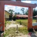 Klaim sebagai pemilik, warga segel SDN 223 Garanta Bulukumba