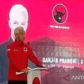Ganjar ajak kader PDIP NTB introspeksi diri untuk target Pemilu 2029