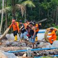 Tiga korban banjir bandang di Pulau Siau-Sulut belum ditemukan