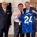 President Prabowo meets Chelsea owner Todd Boehly, gets signed jersey