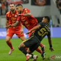 Persija Jakarta gagal pangkas jarak dengan Persib usai imbang 2-2 kontra Borneo