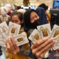 Harga emas Antam pagi ini naik Rp15.000