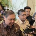 Gov't prepares incentives for writers, transportation discounts