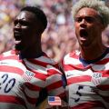 Kalahkan Australia 2-0, AS pastikan satu tempat di babak 32 besar