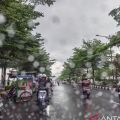 Cuaca Indonesia diprakirakan berawan hingga hujan