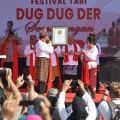Sekitar 25 ribu orang menari Dug Dug Der Semarangan bareng