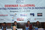Denpasar (Antara Bali) - Suasana seminar nasional yang dilaksanakan oleh AIPI Bali dengan tema "Efektifitas Keterwakilan Politik di Indonesia, Peluang dan Tantangan" di Denpasar, Sabtu (23/7).FOTO ANTARA/Rhisma/11