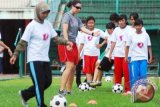 IFAB imbau hilangkan larangan jilbab di lapangan