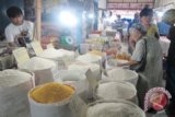 Disperindag Sulut monitor harga bahan pokok