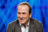 Campuran fentanil diduga tercampur pada obat putri Tommy Lee Jones