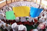 Siswa SD gelar shalat gaib untuk Palestina