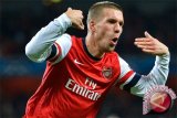  Podolski tak sabar lawan munich