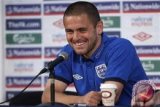 Mantan gelandang Inggris Joe Cole gantung sepatu