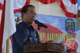 Sekda Kabupaten Nunukan, Drs Tommy Harun MSi, saat memberikan sambutan usai pelantikan pengurus DPD KNPI Kabupaten Nunukan periode 2012-2015. (M Rusman/ANTARA)