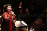 Waljinah Tampil di Festival Tong-Tong Belanda