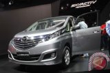 Mazda Biante Hadir di IIMS 2013