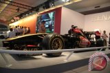 Mobil F1 Tim Lotus Renault di IIMS 2013