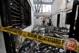 GEDUNG PKM UNM DIBAKAR