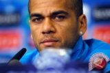 Dani Alves putuskan tinggalkan Barcelona