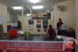 Wisata kuliner khas Kuching, Kek Lapis Dayang Salhah, selalu dikunjungi wisatawan baik lokal maupun dari negara tetangga seperti Indonesia. (Foto Antara Kalbar/Nurul Hayat).