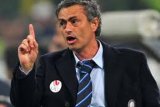 Sepak Bola - Mourinho Didenda Karena Sindir Wasit