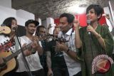 Jelang Konser Dua Jari