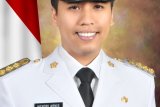 Kemendikbud Anugrahi Wali Kota Kawastra Pawitra