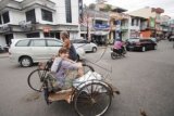 Kunjungan turis asing ke Sumbar terancam turun