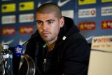 Victor Valdes Resmi Perkuat Manchester United