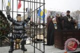 Interfax: Rusia Takkan Ekstradisi Yanukovich